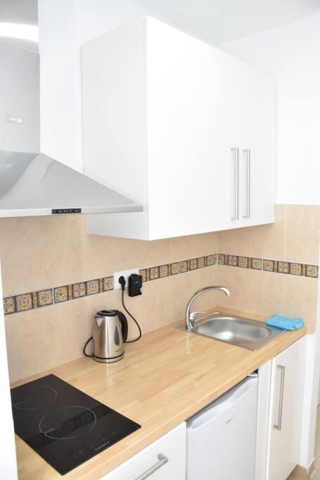 Small Apartament By The Sea Málaga Eksteriør billede
